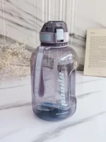 بطری آب مسافرتی